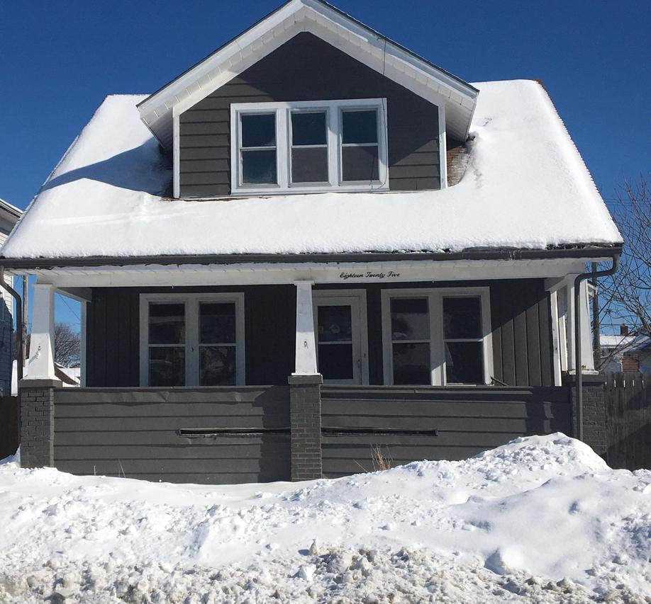 1825 Grange Ave., Racine, WI 53405