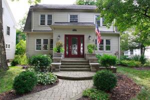 609 N 67th St, Wauwatosa, WI 53213