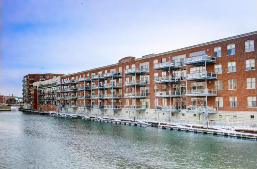130 S Water St #203, Milwaukee, WI 53204