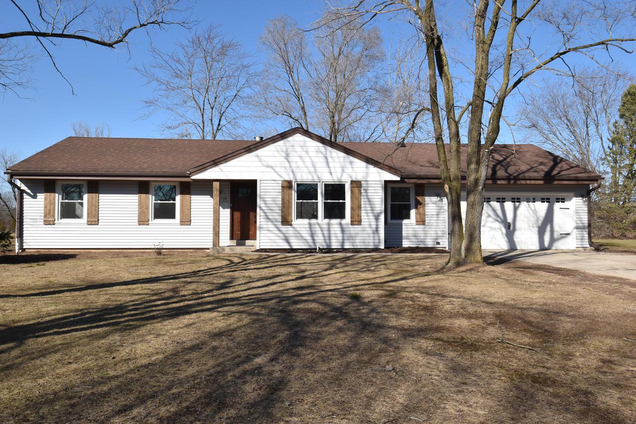 10446 N Magnolia Dr, Mequon, WI 53092