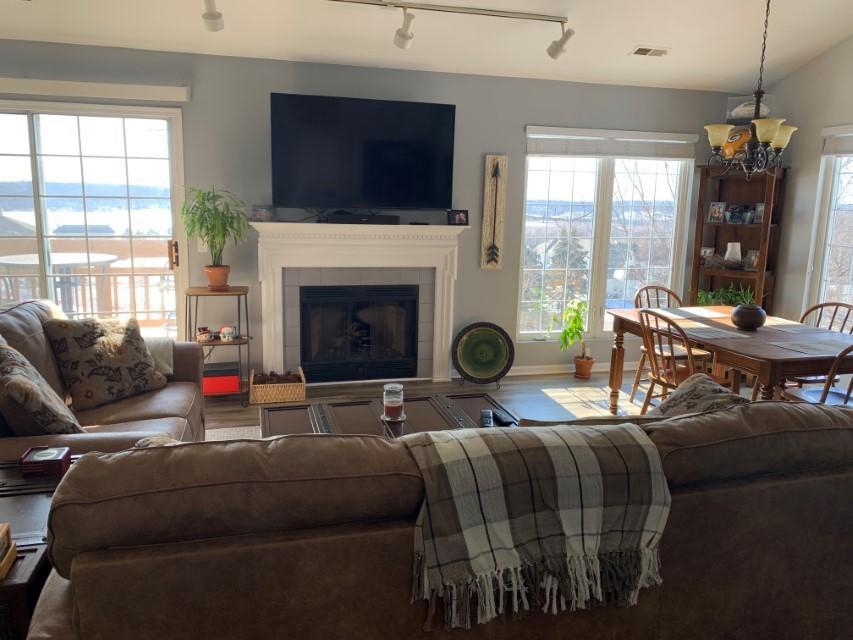 1031 Lakeland Ln., Geneva, WI 53147