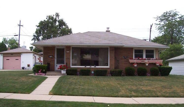 2719 S 61st St., Milwaukee, WI 53219