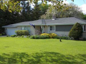 12232 Louis Sorenson Rd, Mount Pleasant, WI 53177