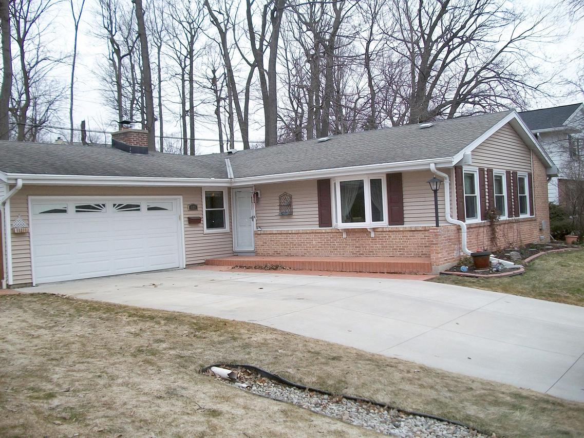 622 N 18th Ave., West Bend, WI 53090