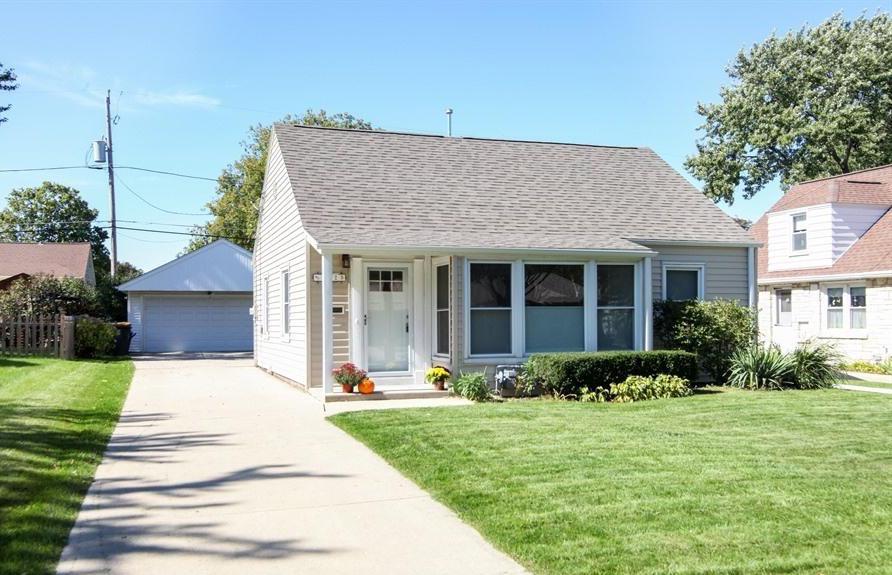 2623 N 80th St., Wauwatosa, WI 53213