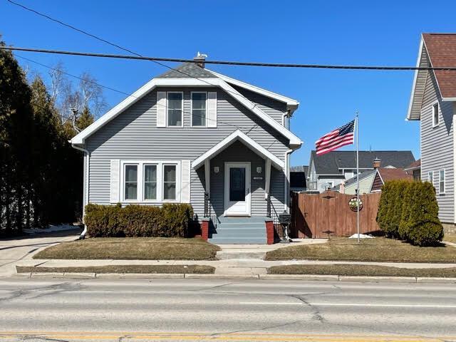 2306 Washington St., Manitowoc, WI 54220