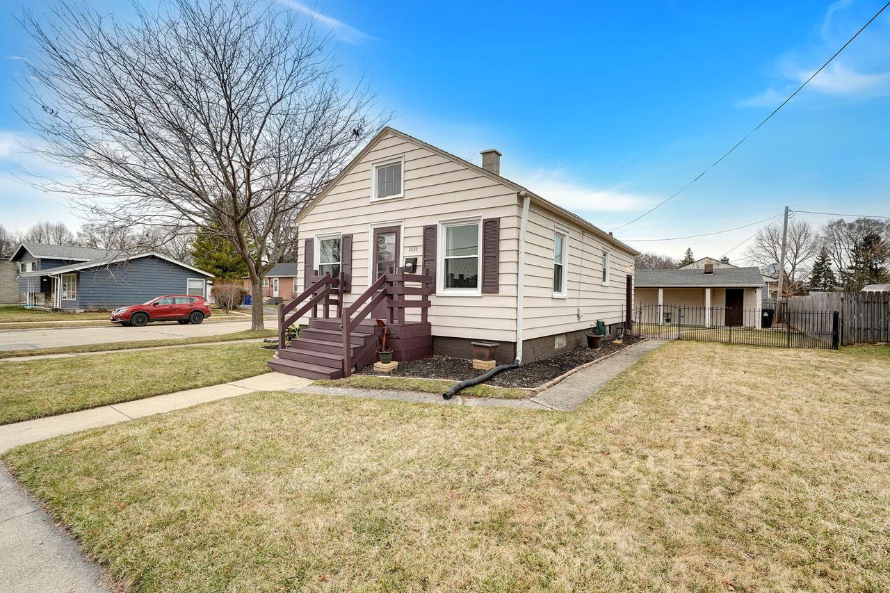 3424 21st St., Racine, WI 53405