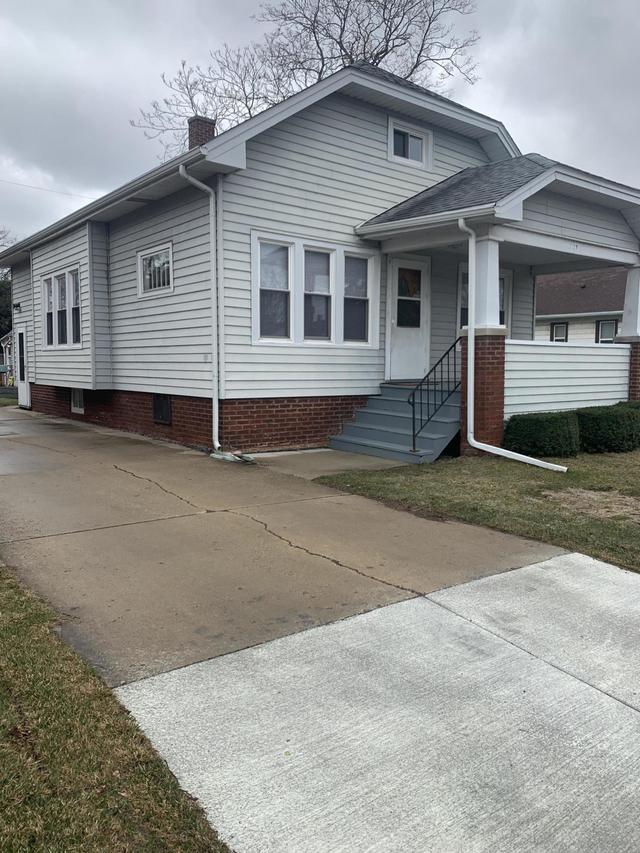 2327 21st St., Racine, WI 53403