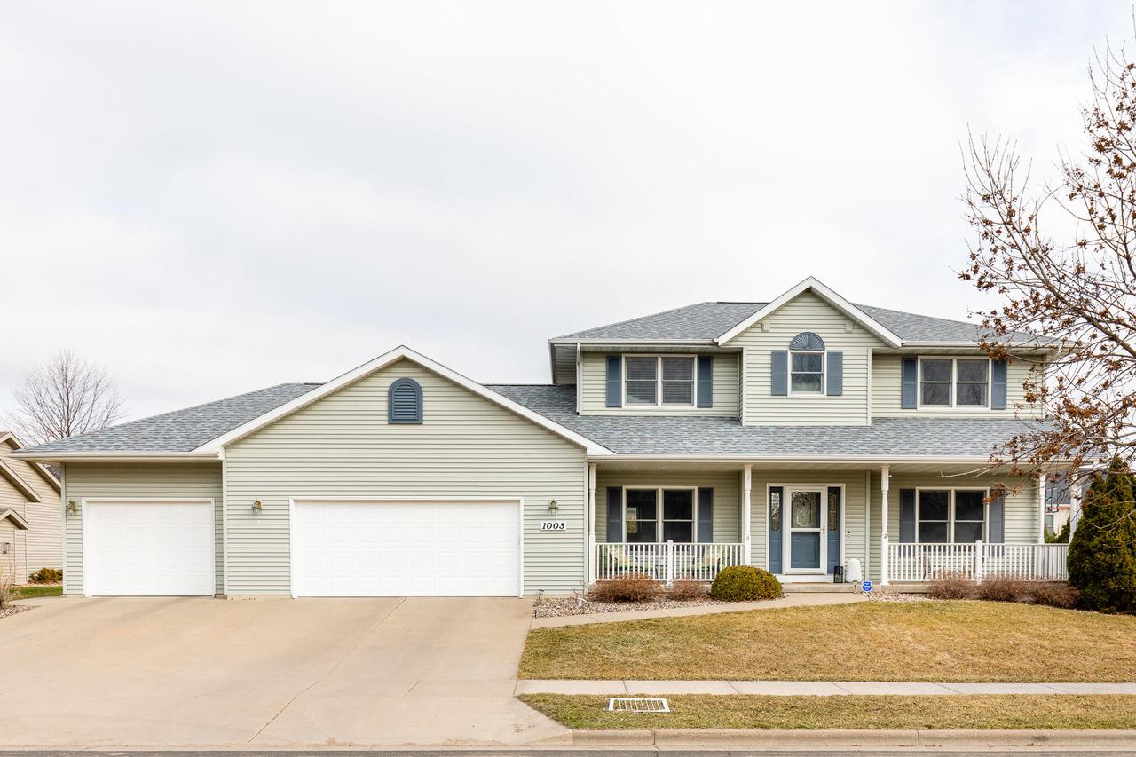 1003 Saddlewood, Holmen, WI 54636