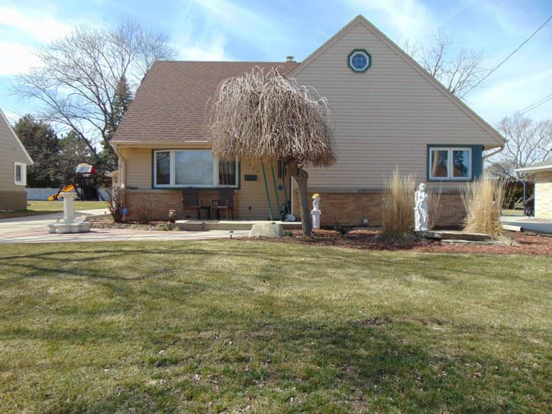 3823 S 68th St., Milwaukee, WI 53220