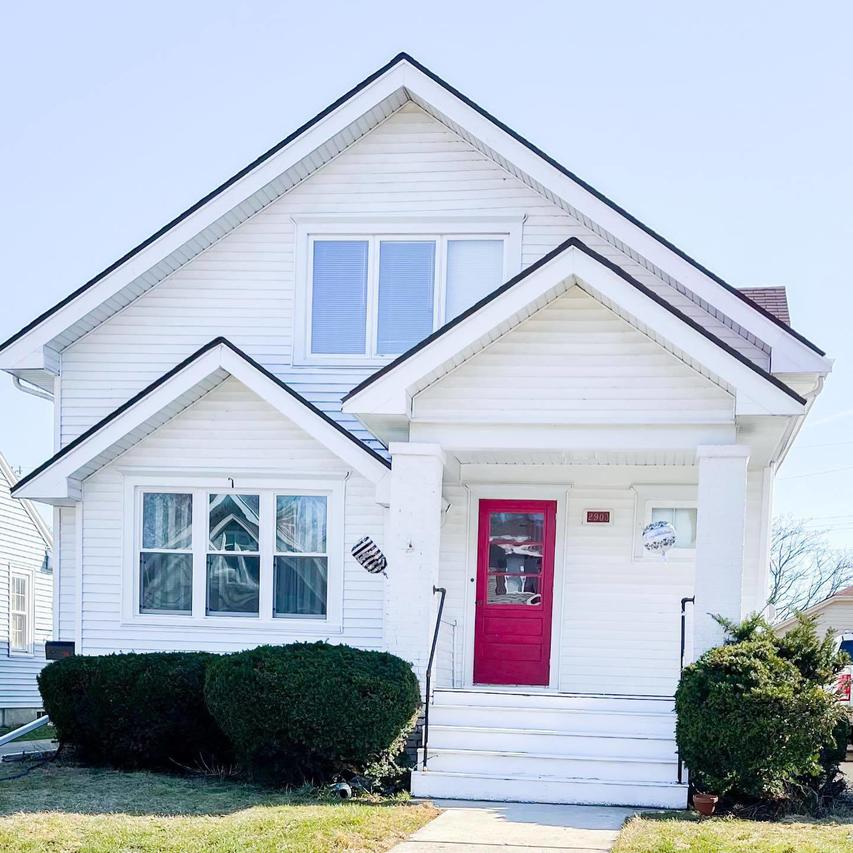 2903 Mitchell St, Racine, WI 53403