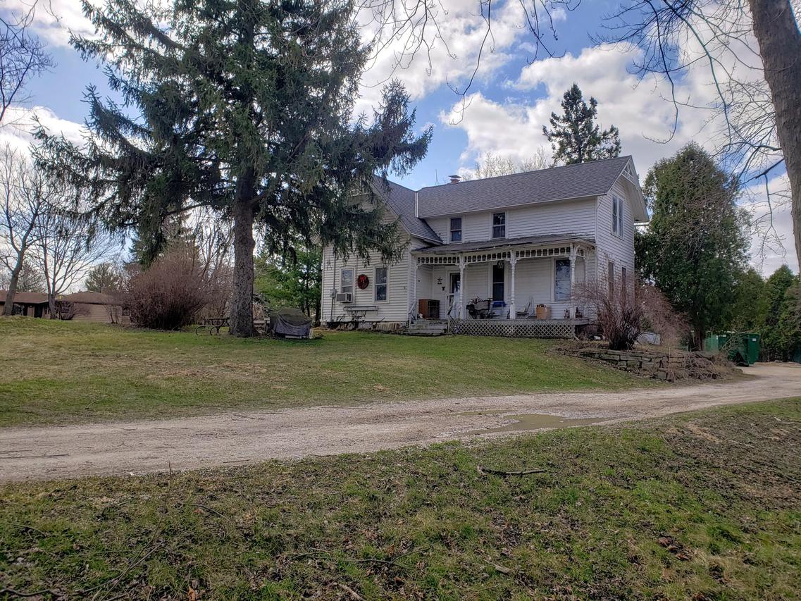 N4W22625 Bluemound Rd., Pewaukee, WI 53186