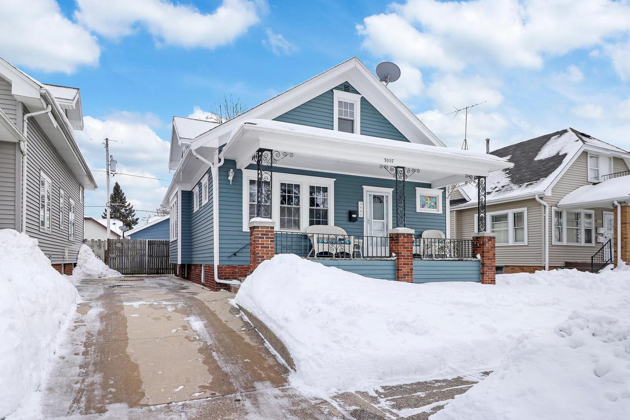 3007 Bate St., Racine, WI 53403