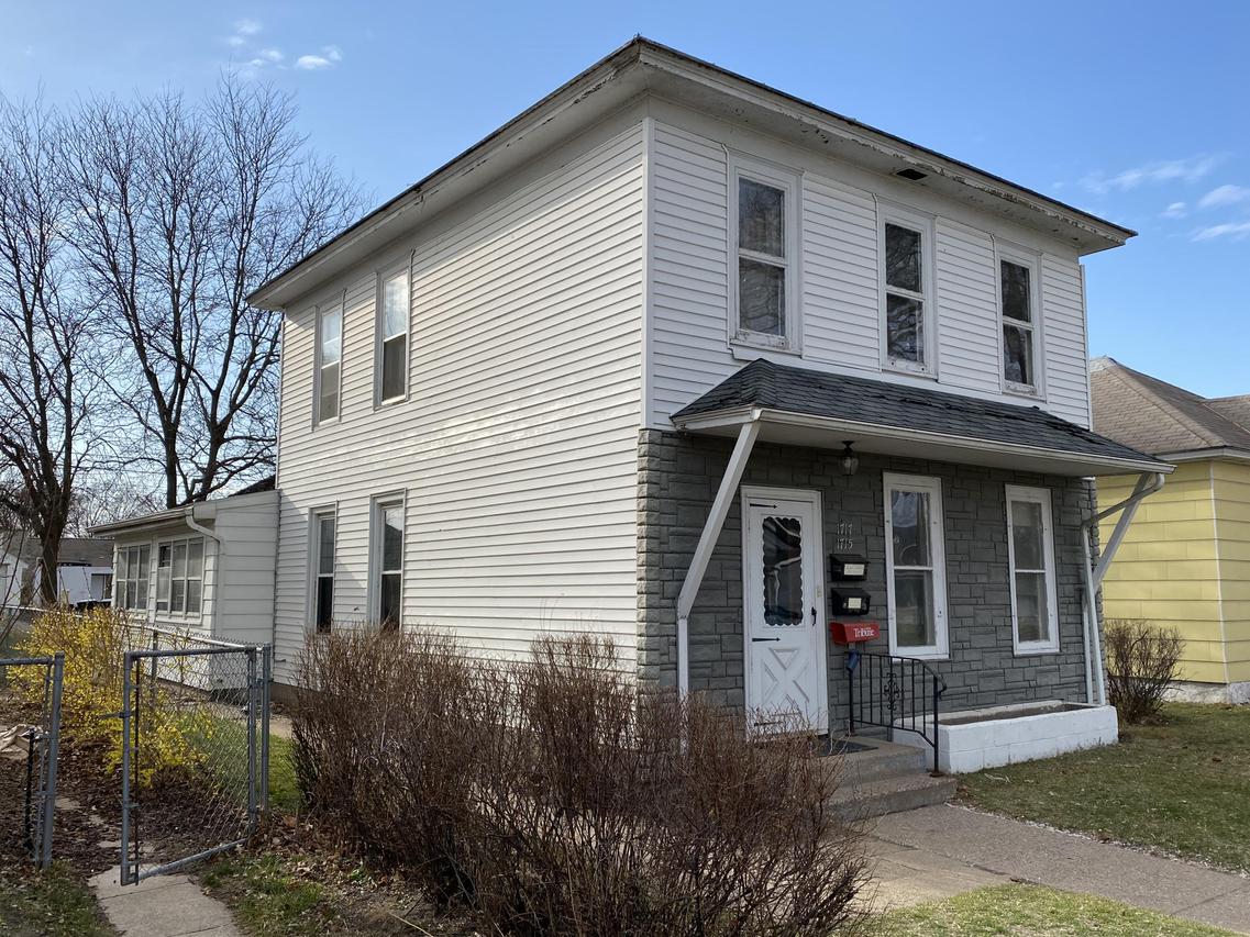 1715-1717 Wood St., La Crosse, WI 54603