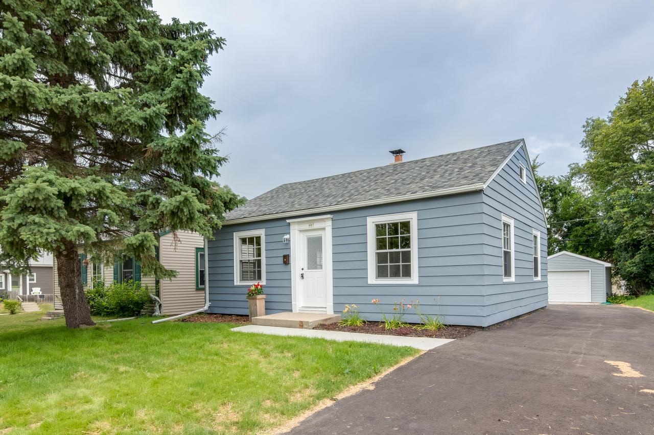 607 Michigan Ave., West Bend, WI 53095