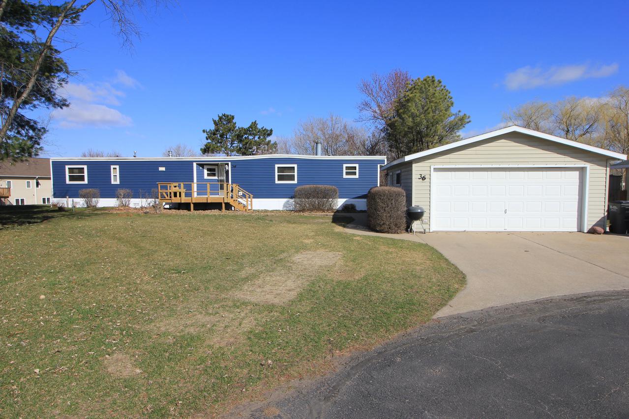 36 Westminster Ave., Holmen, WI 54636