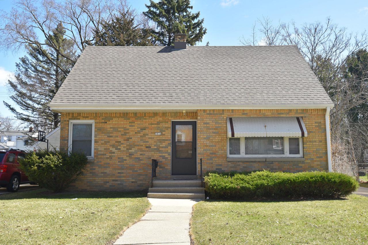 5416 N 54th St., Milwaukee, WI 53218