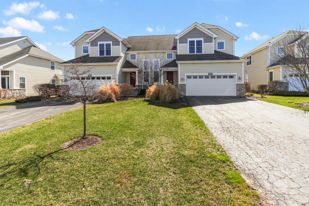949 Eagleton Dr. #46-06, Geneva, WI 53147