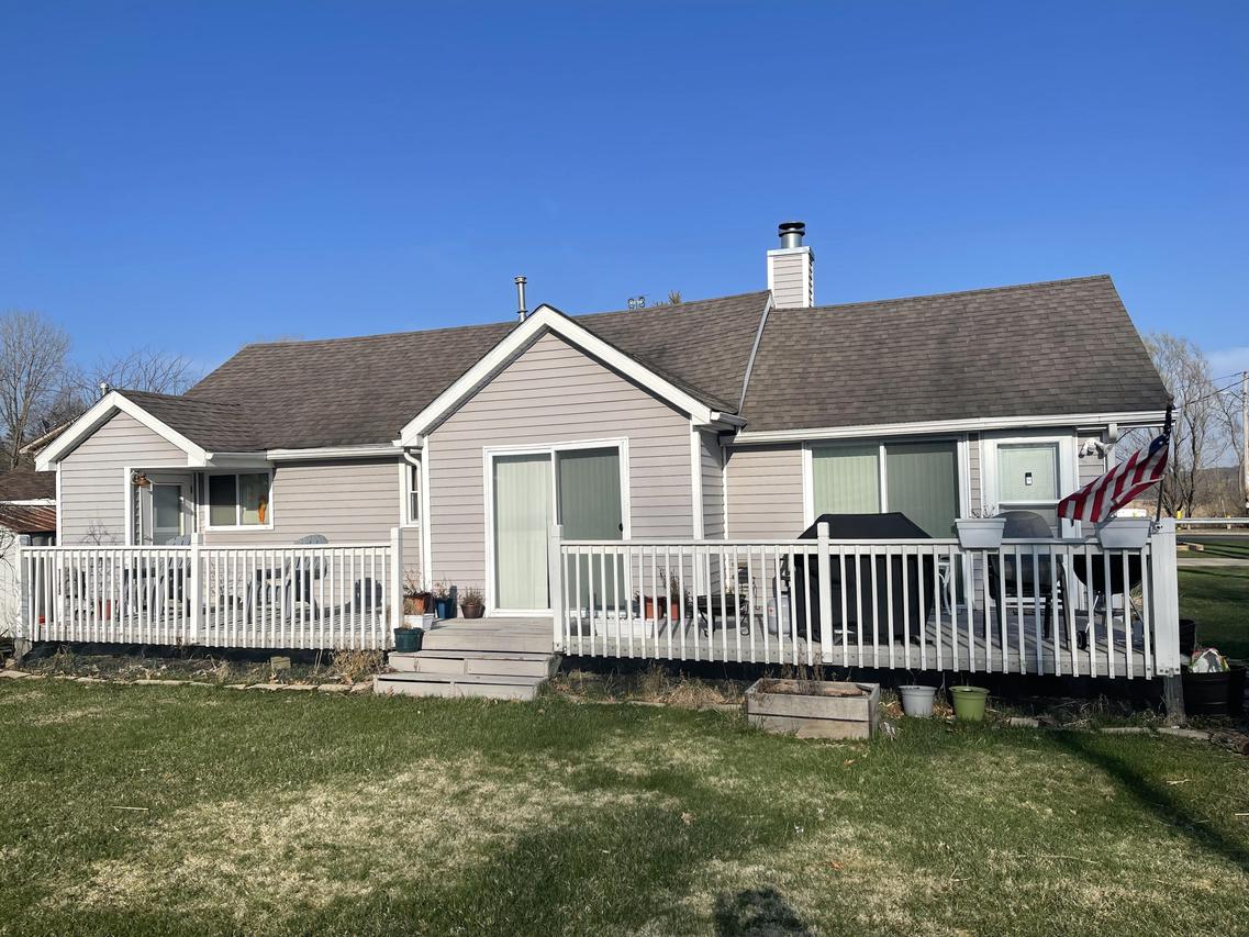 W3703 Lake Shore Dr., Geneva, WI 53147