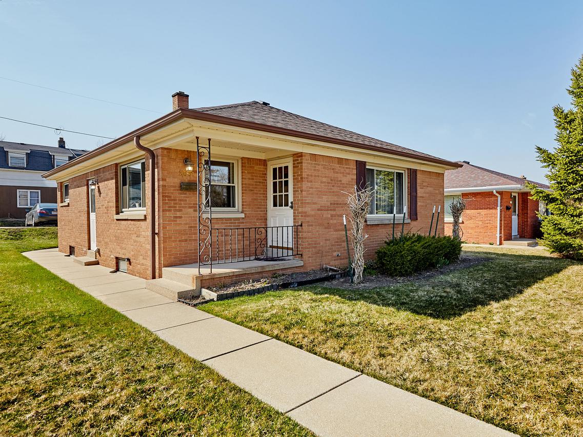 2631 S 63rd St., Milwaukee, WI 53219