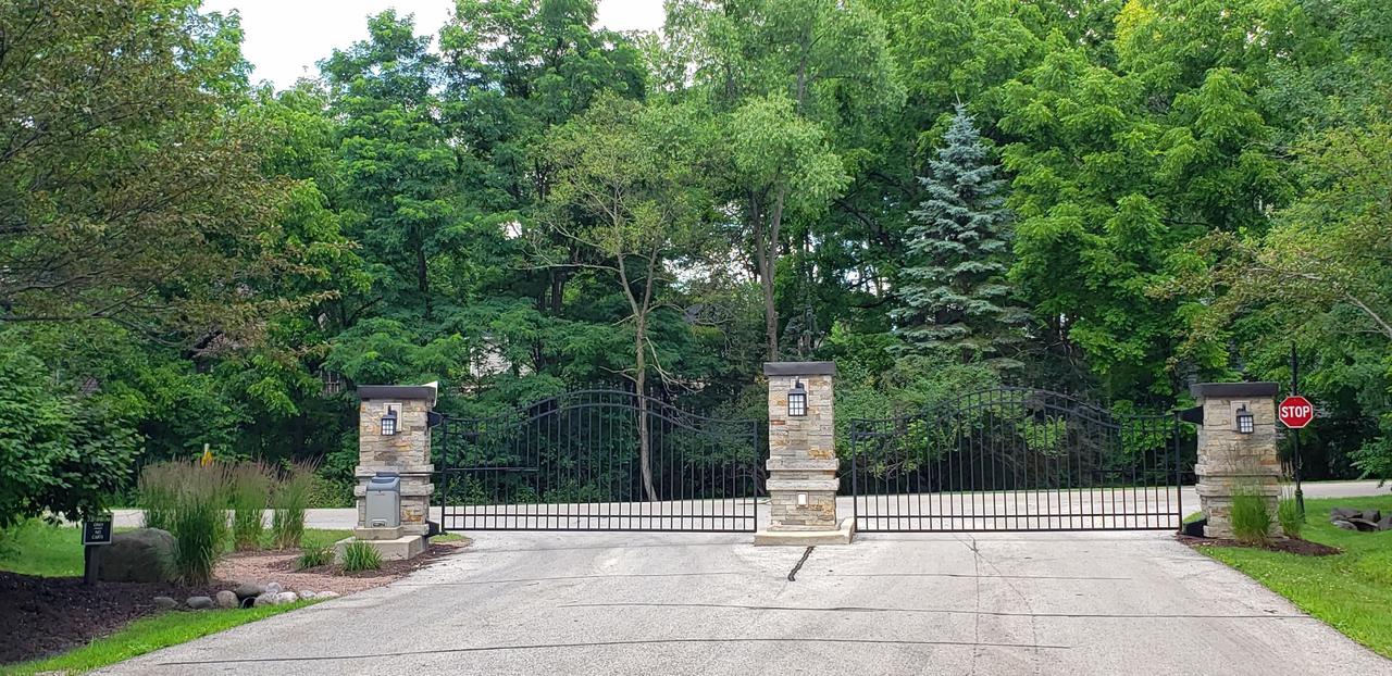 1450 Geneva Club Pl. #18-29, Geneva, WI 53147