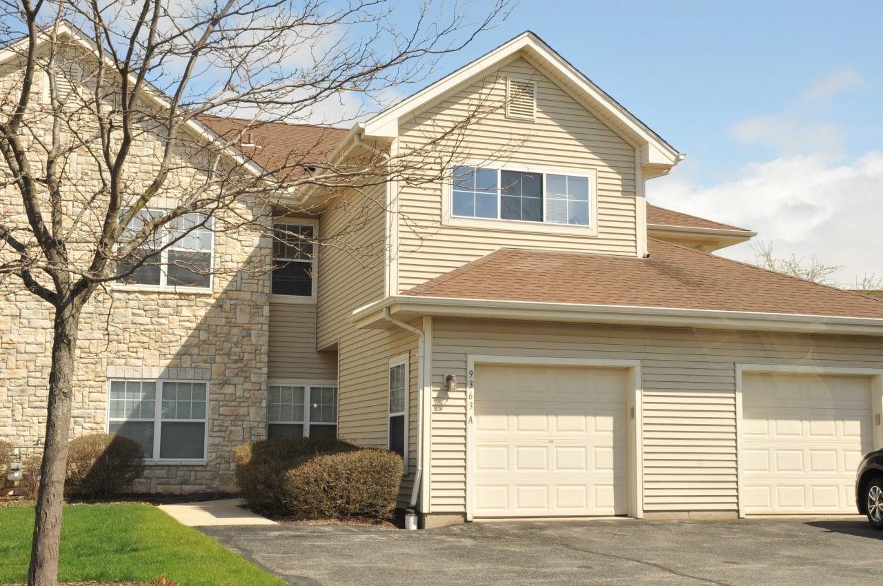 9363 S Cobblestone Way #A, Franklin, WI 53132