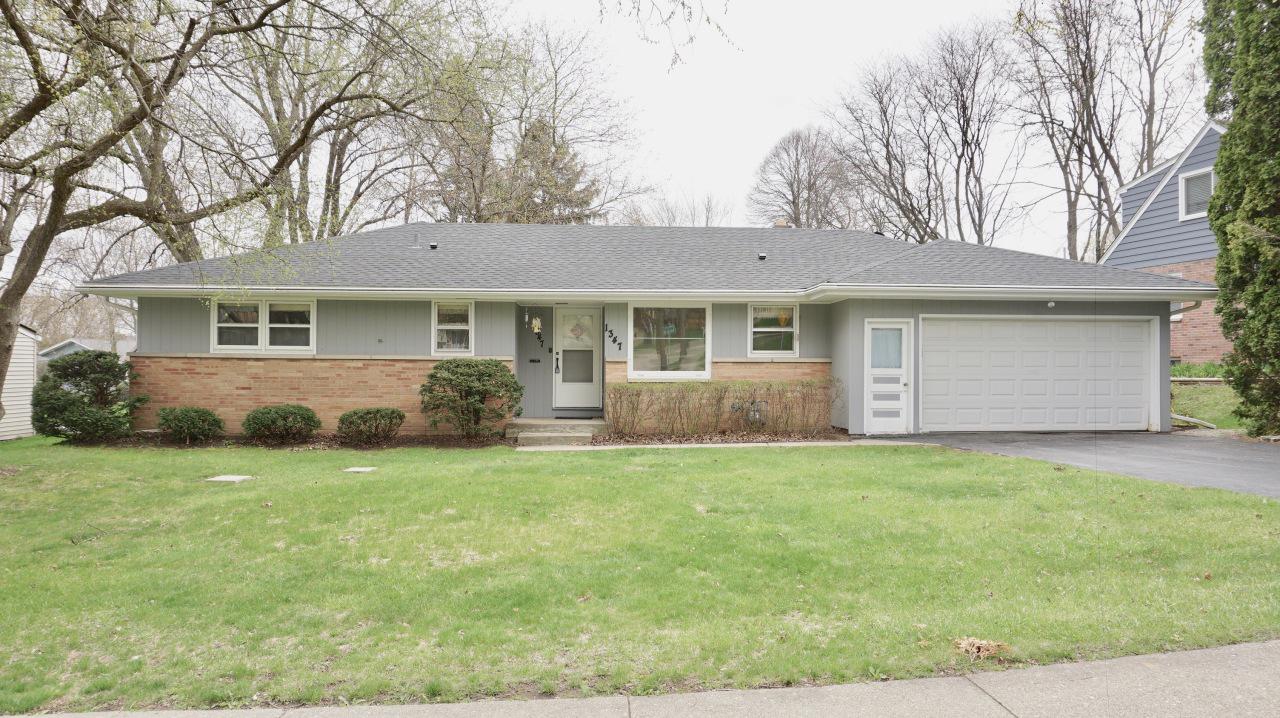 1347 E Roberta Ave., Waukesha, WI 53186