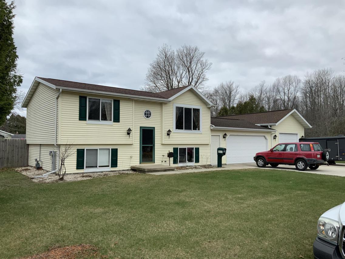 2613 15th St., Two Rivers, WI 54241