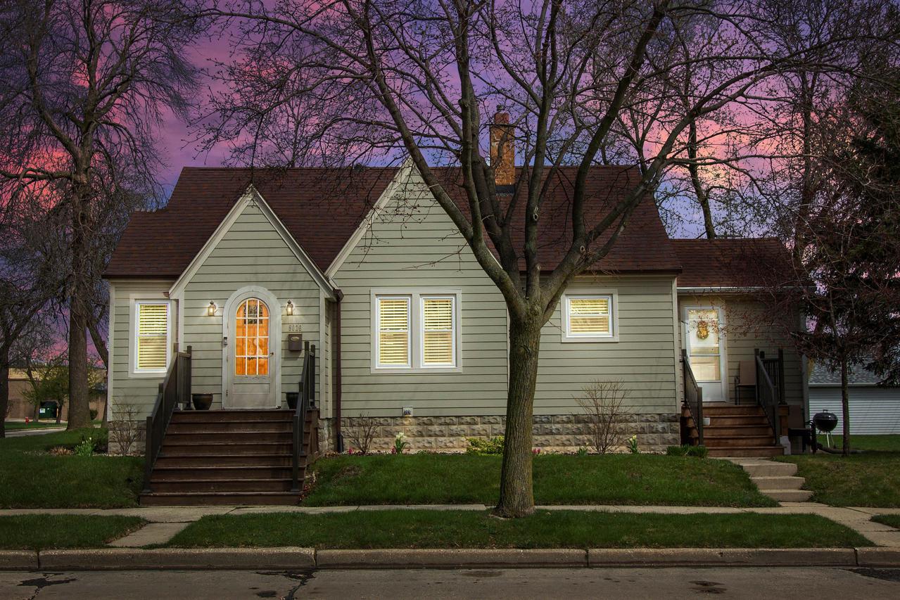 5026 W Euclid Ave., Milwaukee, WI 53219