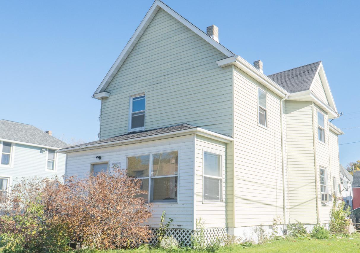 6039 23rd Ave., Kenosha, WI 53143