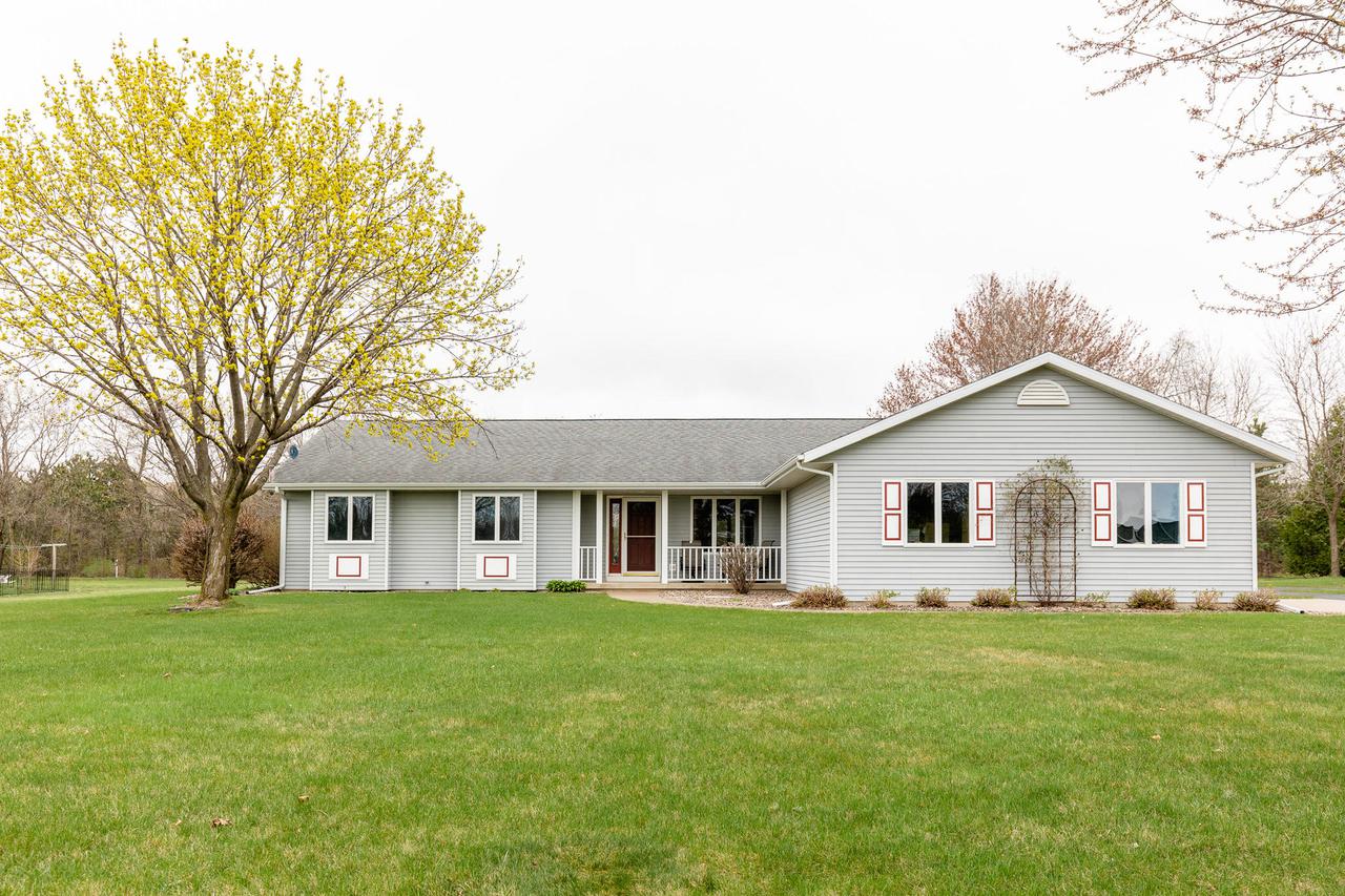 W8050 County Road Z, Onalaska, WI 54650