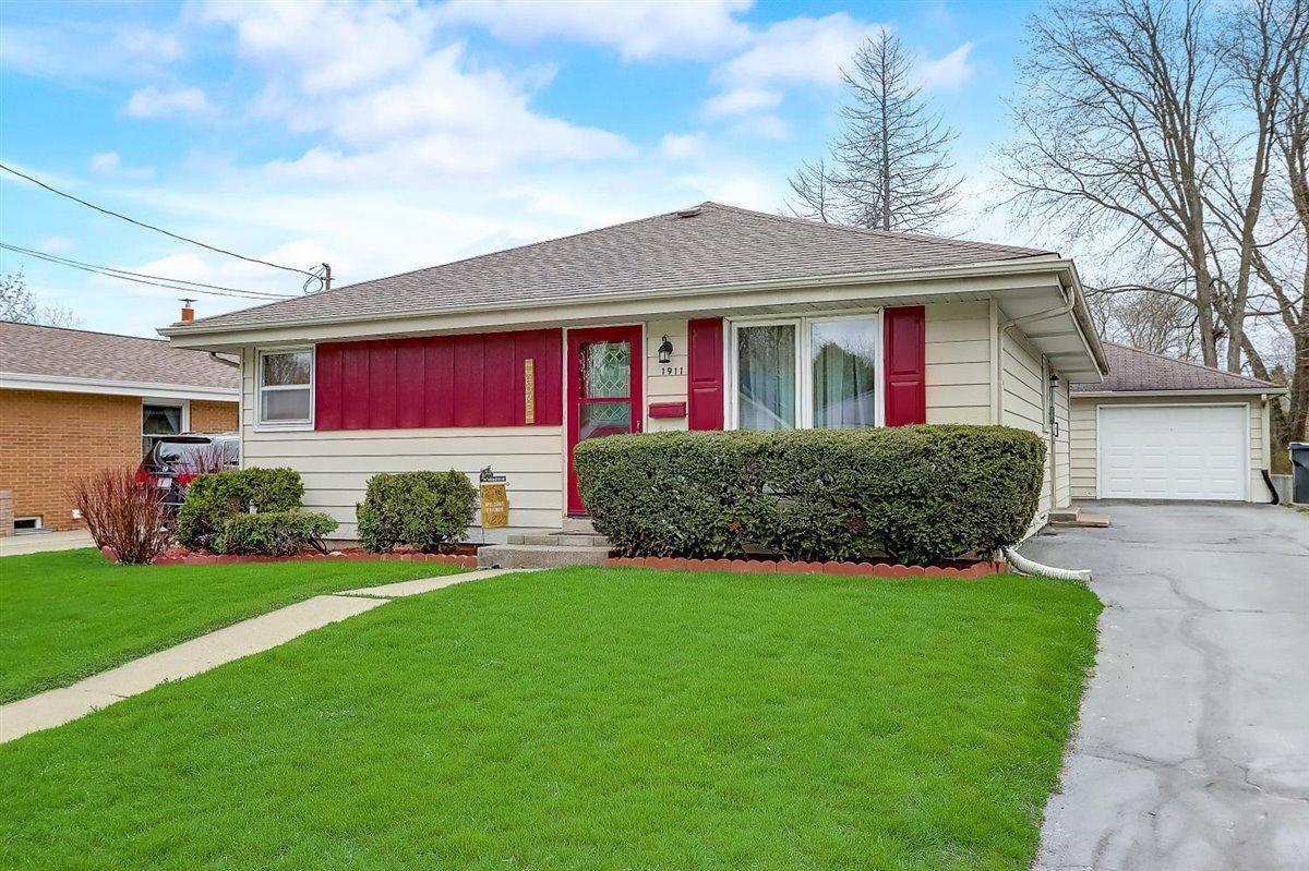 1911 Francis St., Waukesha, WI 53188