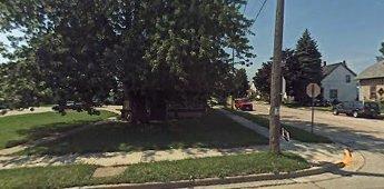 2522 Douglas Ave., Racine, WI 53402