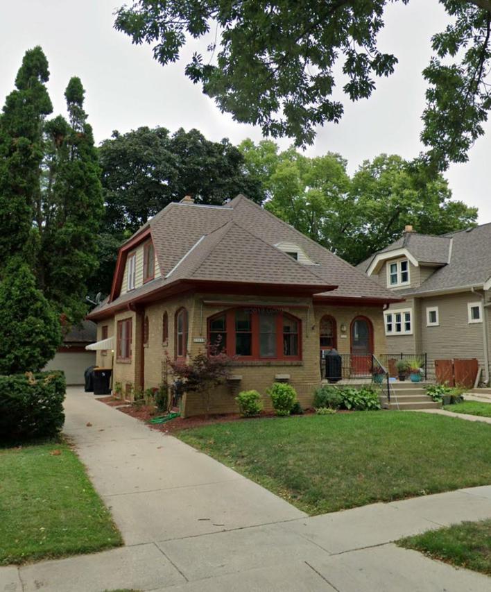 2363 N 66th St. #63A, Wauwatosa, WI 53213
