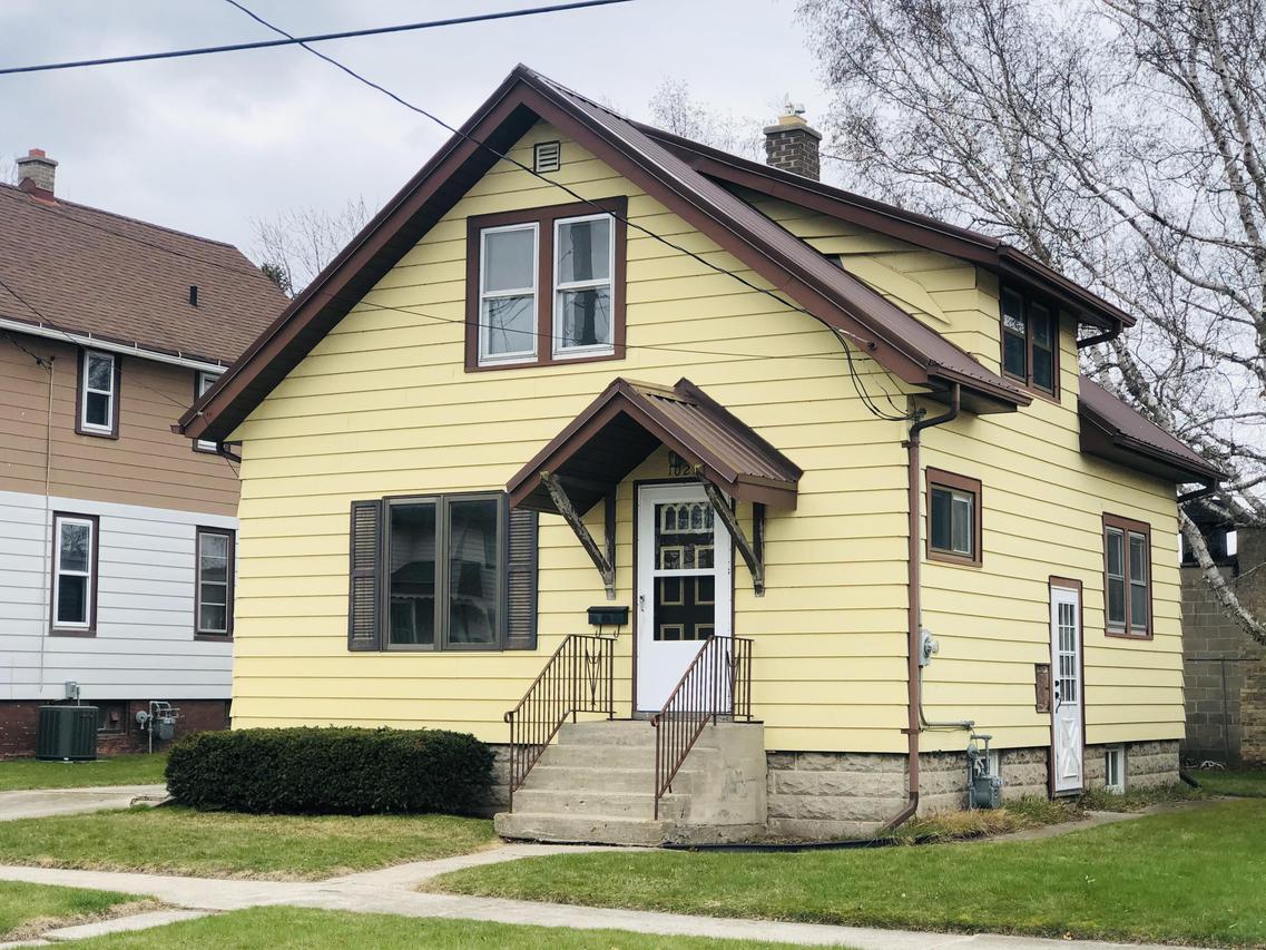 1021 21st St., Two Rivers, WI 54241