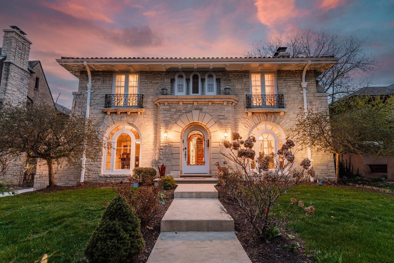 7237 W Wisconsin Ave., Wauwatosa, WI 53213