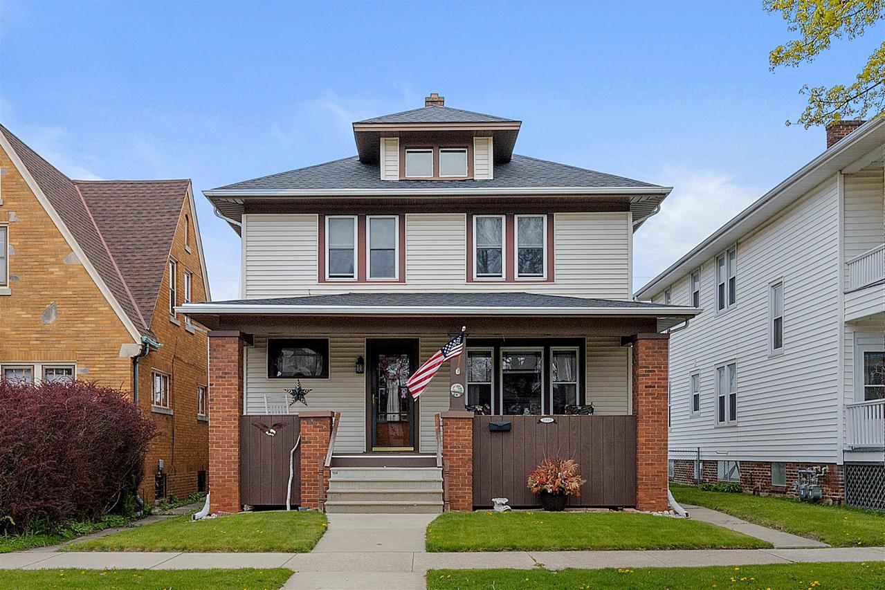 2320 Thor Ave., Racine, WI 53405