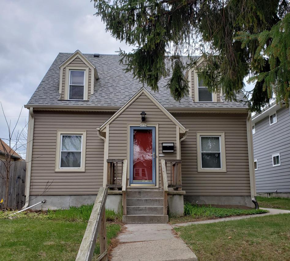 4534 N 39th St, Milwaukee, WI 53209
