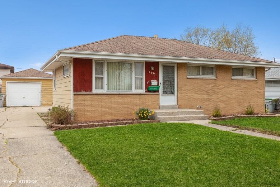 5333 N 90th St., Milwaukee, WI 53225