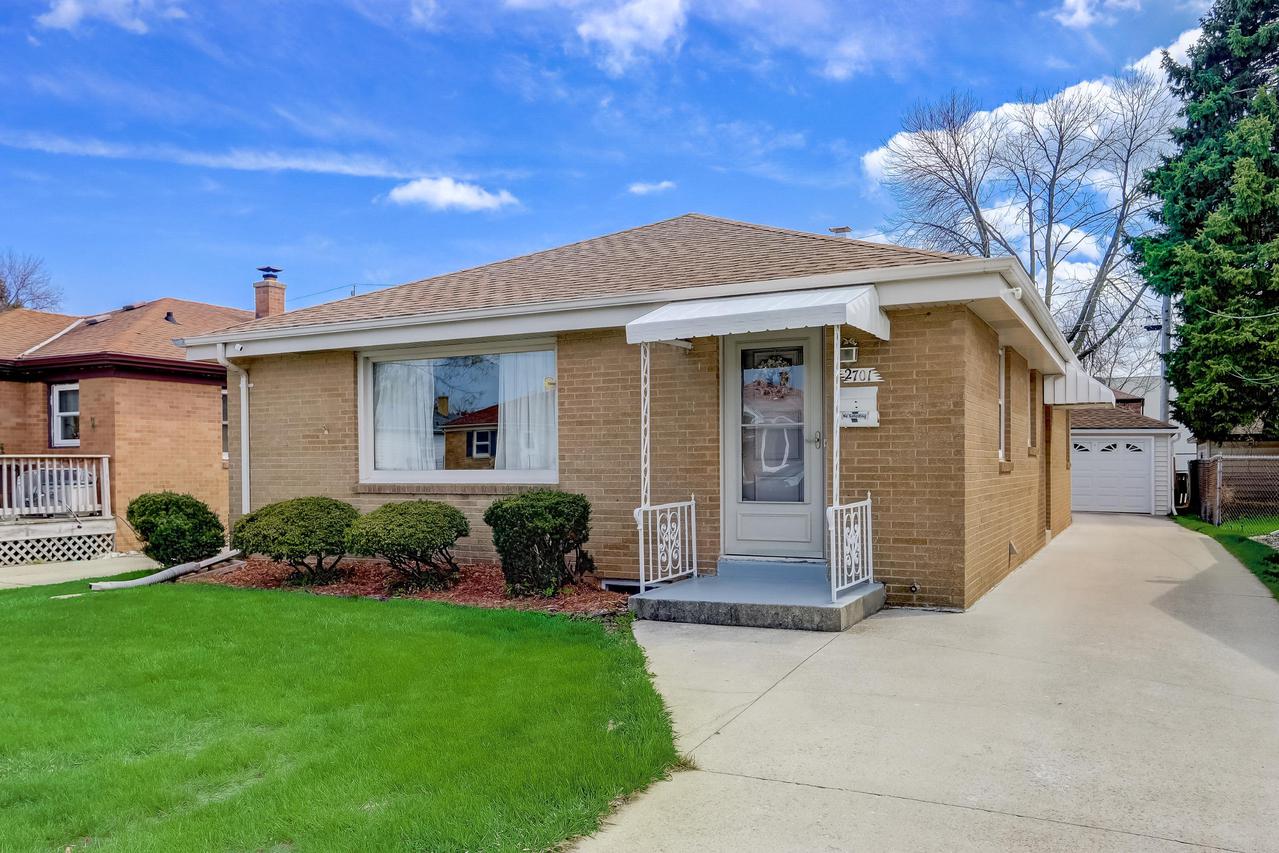 2701 Gilson St., Racine, WI 53403