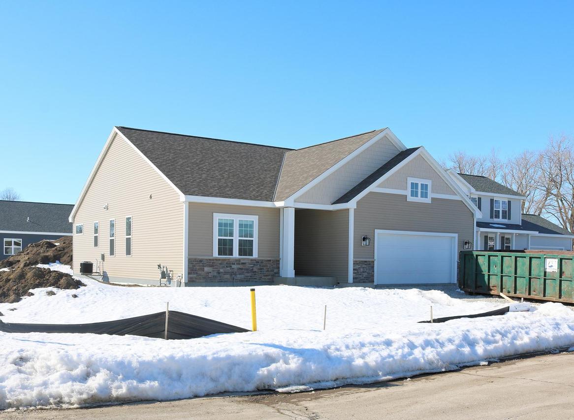 3711 Morris St, Caledonia, WI 53126