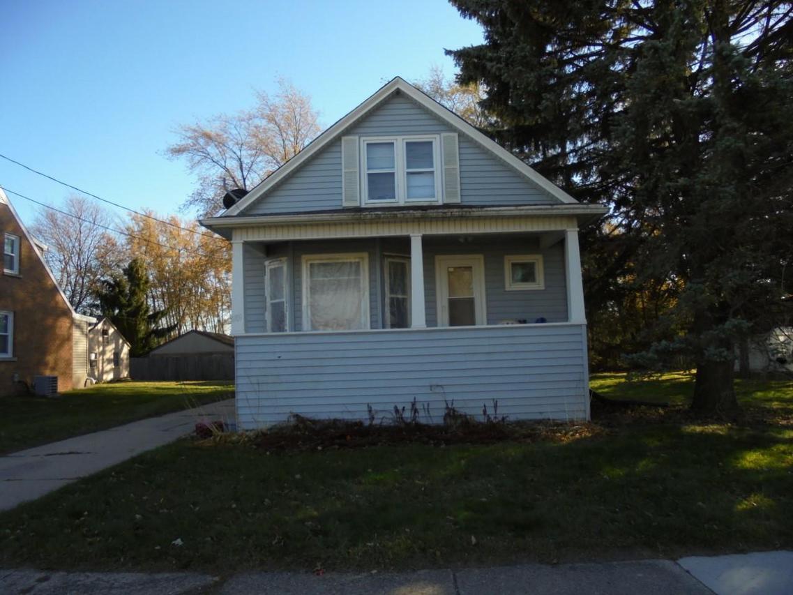 1709 31st St., Kenosha, WI 53140