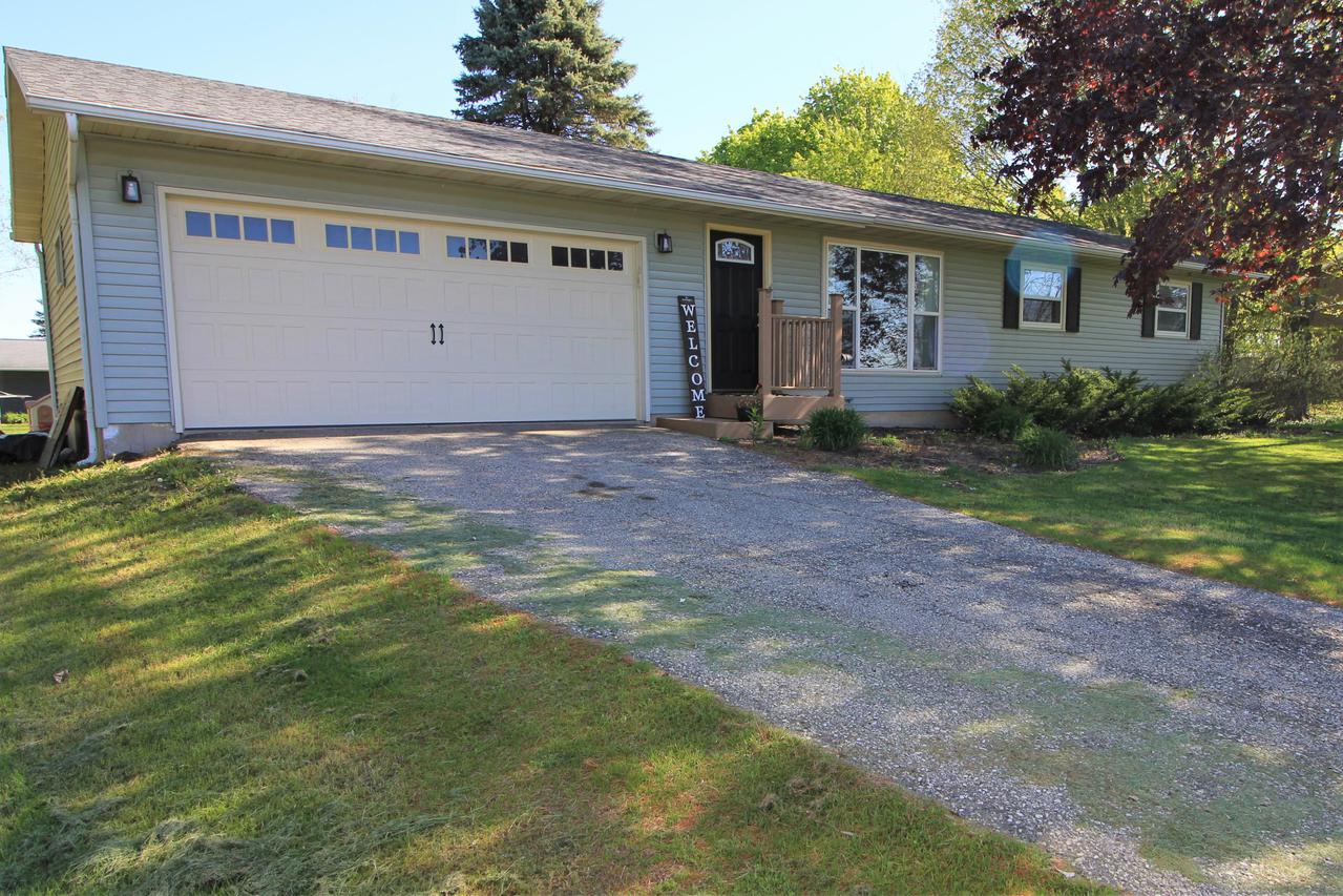 E7602 E Smith Rd., Viroqua, WI 54667