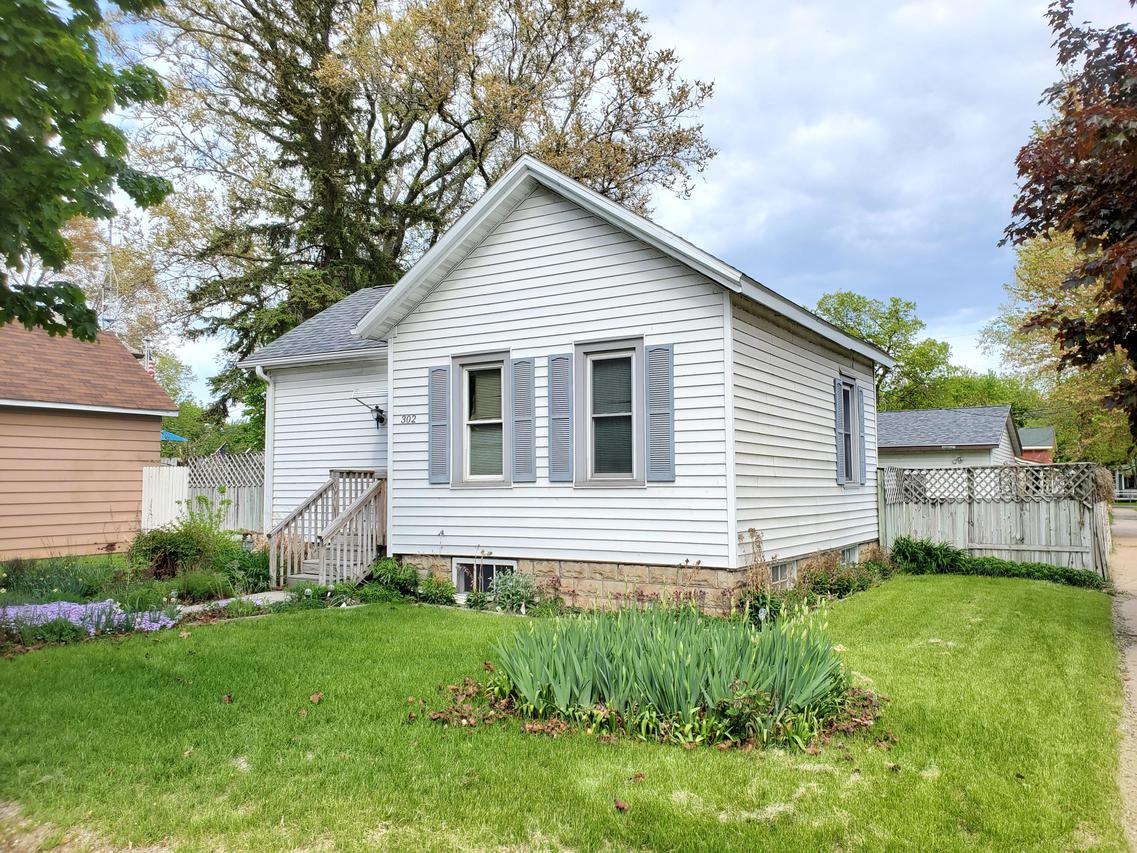 302 Rose St., La Crosse, WI 54603