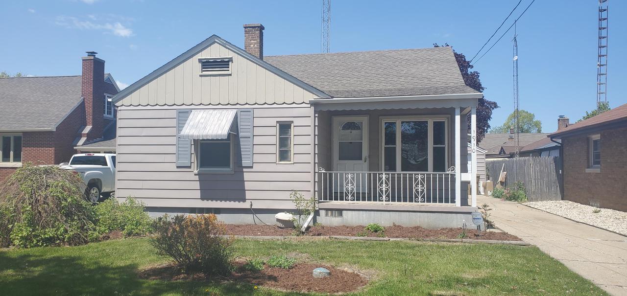 1910 Washington Rd., Kenosha, WI 53140