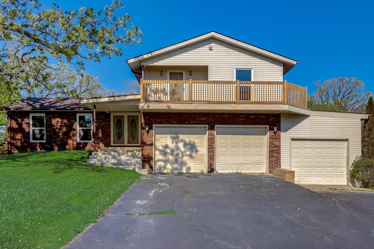 1232 Laurel Ln., Dover, WI 53139