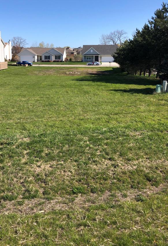 8717 Citadel Terr, Sturtevant, WI 53177