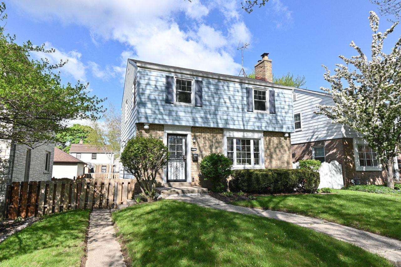 2727 N 74th St., Wauwatosa, WI 53210
