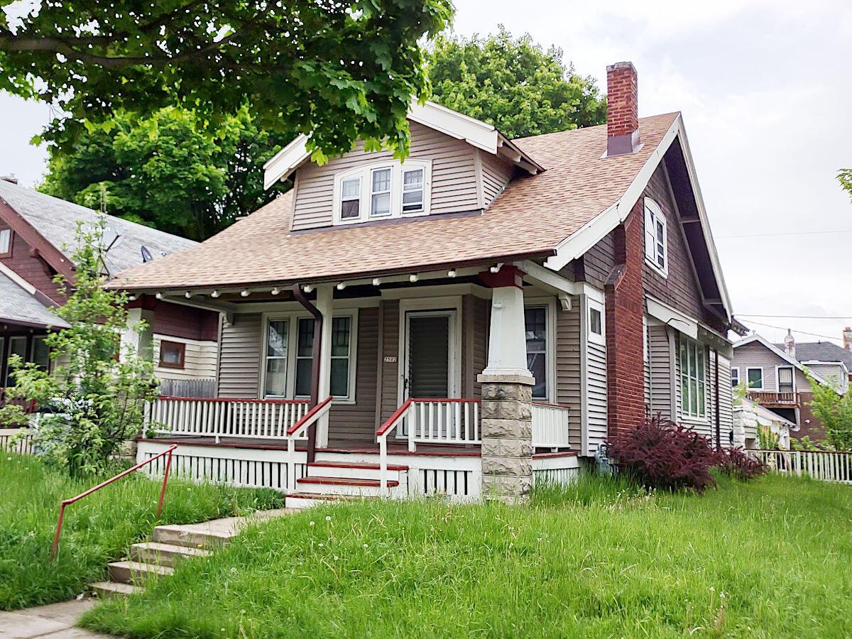 2502 N 45th St., Milwaukee, WI 53210