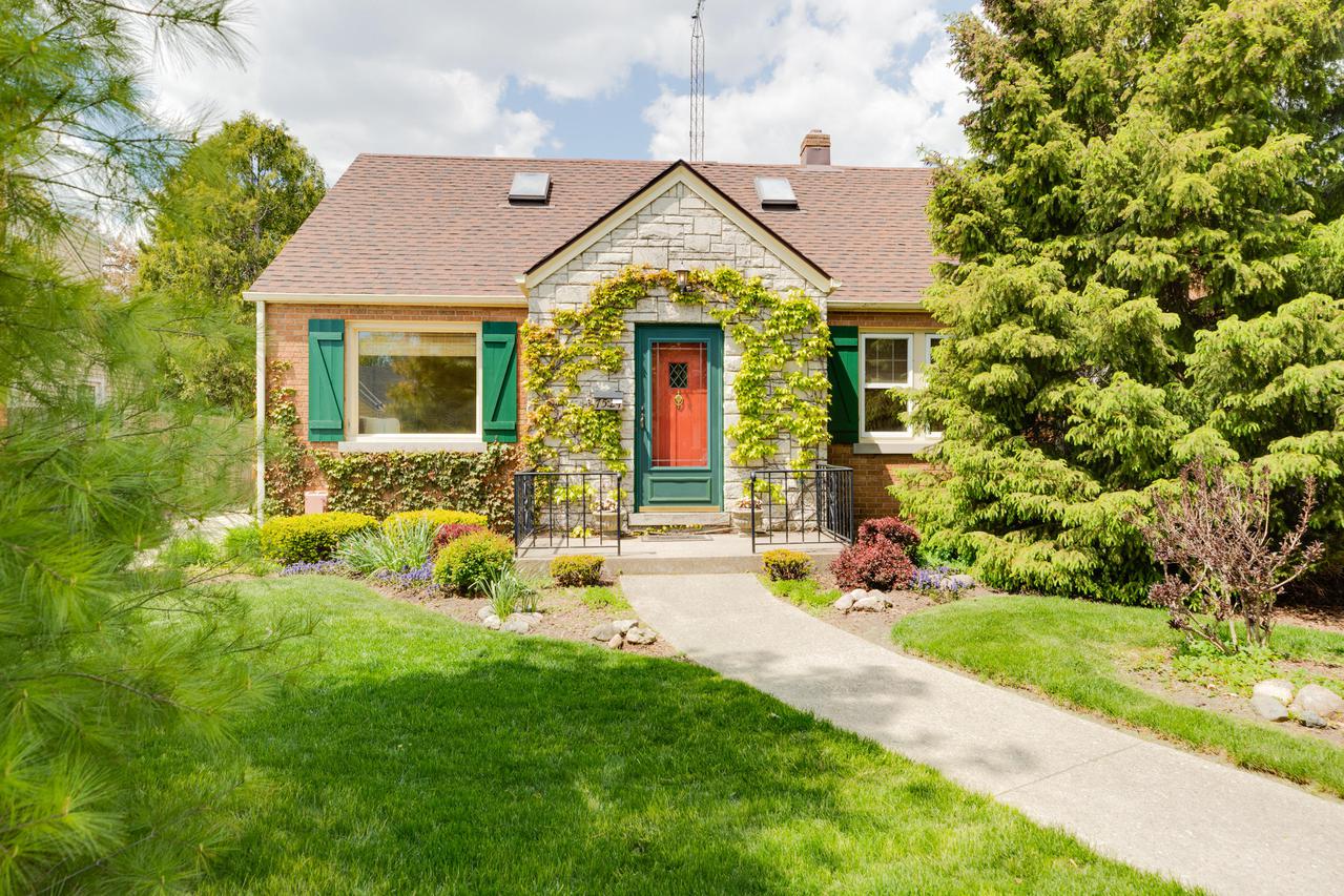 7524 32nd Ave., Kenosha, WI 53142